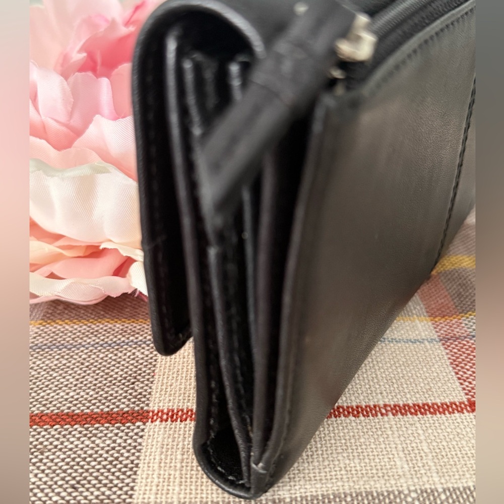 Coach Vintage Soho Leather Pleated Trifold Wallet - Crossbody - Picture 9 of 14